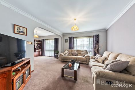 4 Trelawny Pl, Kings Park, VIC 3021