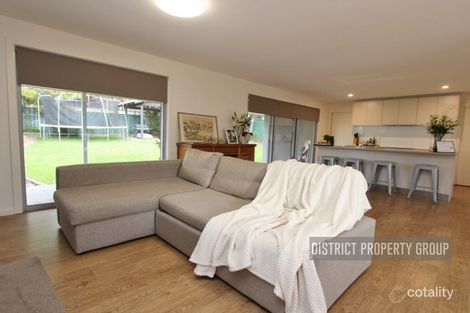 Property photo of 16 Cricket Street Mansfield VIC 3722