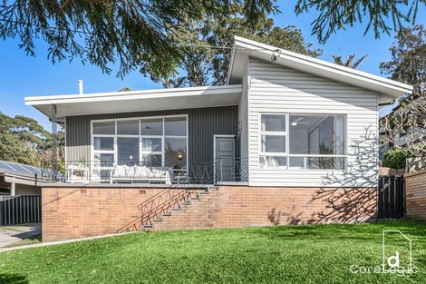 Property photo of 6 Robinsville Crescent Thirroul NSW 2515