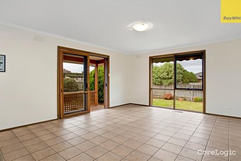 Property photo of 36 Corryong Crescent Taylors Lakes VIC 3038