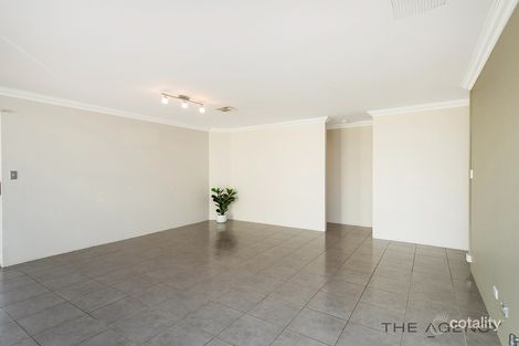 Property photo of 14 Tammin Court Dawesville WA 6211