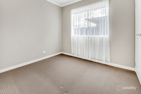 Property photo of 8 Penfold Street Craigieburn VIC 3064