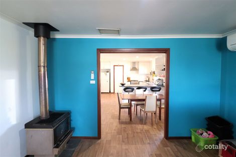 Property photo of 2 Strathalbyn Way Gingin WA 6503