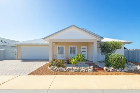 14 Dover Way, Jurien Bay, WA 6516