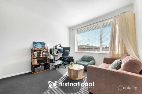 Property photo of 7/1A First Avenue Murrumbeena VIC 3163