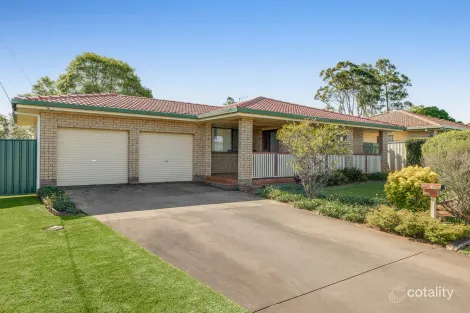 13 Bischof St, Wilsonton Heights, QLD 4350