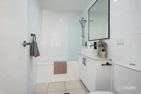 Property photo of 401/20 Playfield Street Chermside QLD 4032