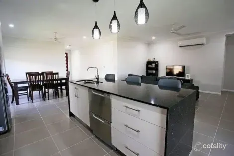 19 Barklya St, Mount Low, QLD 4818
