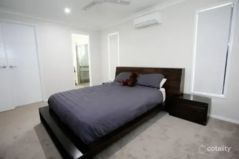 Property photo of 19 Barklya Street Mount Low QLD 4818