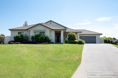 Property photo of 25 Alloway Circuit Largs NSW 2320