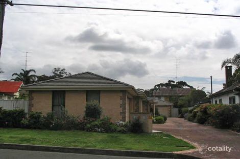 14 Greenacre Rd, Wollongong, NSW 2500