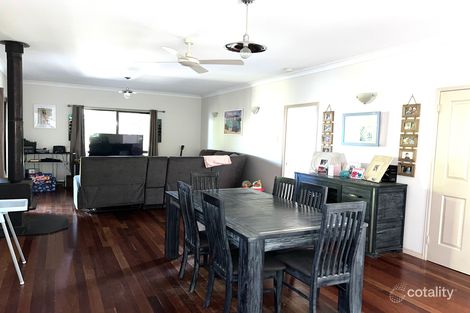 Property photo of 27-29 Sentosa Terrace Macleay Island QLD 4184
