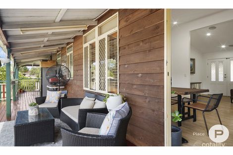 Property photo of 2 Acorn Crescent Flinders View QLD 4305