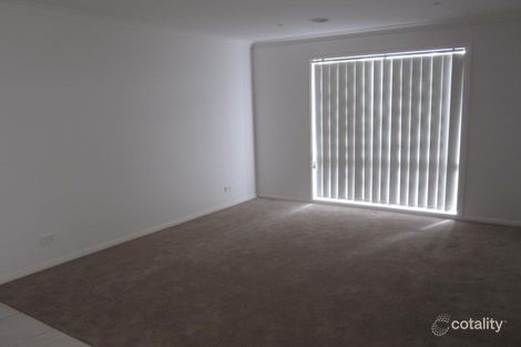 Property photo of 2 Redgum Avenue Carrum Downs VIC 3201