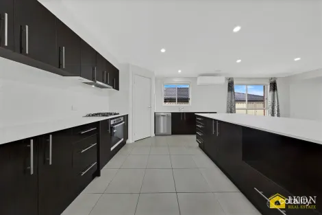 Property photo of 16 Mikada Boulevard Kilmore VIC 3764