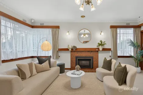 Property photo of 22 Waratah Avenue Mordialloc VIC 3195