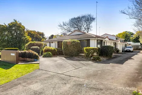 Property photo of 4/9 Creek Street East Toowoomba QLD 4350