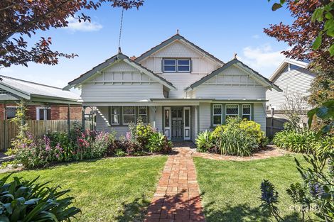 Property photo of 3 Malvern Grove Manifold Heights VIC 3218