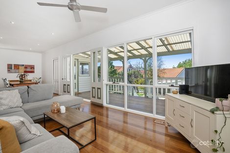 Property photo of 3 Malvern Grove Manifold Heights VIC 3218