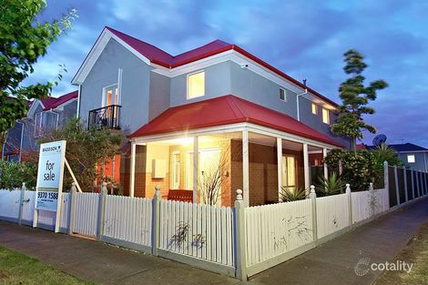 Property photo of 43 Forge Close Maribyrnong VIC 3032