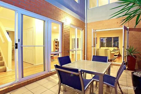 Property photo of 43 Forge Close Maribyrnong VIC 3032