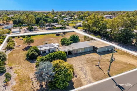 Property photo of 11 Braeside Road Emerald QLD 4720