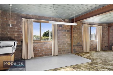 Property photo of 21 The Lee Devonport TAS 7310