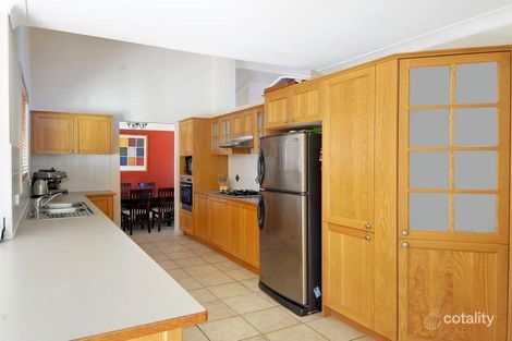 Property photo of 6 Farmer Place Albion Park NSW 2527