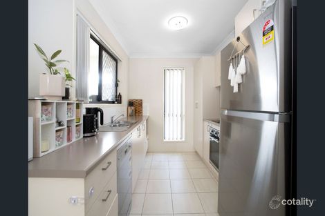 Property photo of 21 Newport Parade Blacks Beach QLD 4740