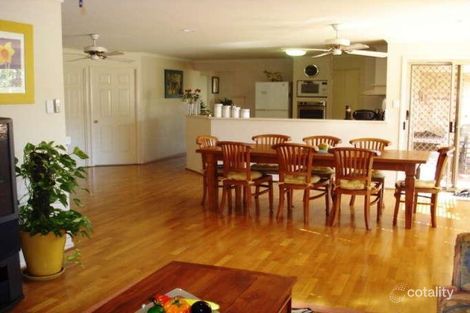 Property photo of 48 Silky Oak Crescent Carindale QLD 4152