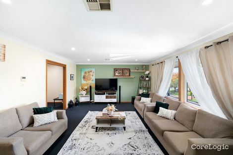 Property photo of 9 Yvonne Crescent Georges Hall NSW 2198