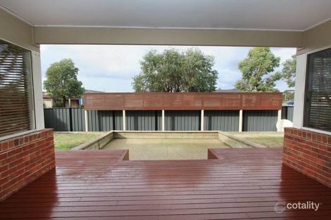 Property photo of 37 Clarafield Crescent Tarneit VIC 3029