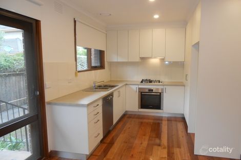 Property photo of 2/5 Wanalta Road Carnegie VIC 3163