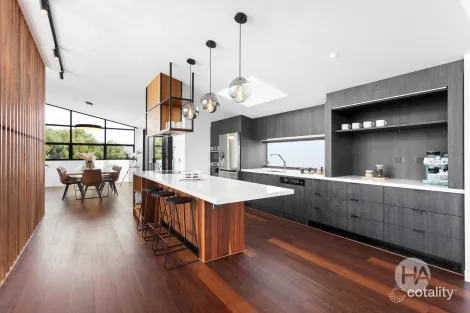 4 The Cove, Safety Beach, VIC 3936