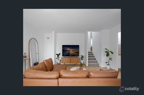 Property photo of 6/30 Holland Court Broadbeach Waters QLD 4218