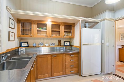 Property photo of 54 Ellesmere Street Yeronga QLD 4104