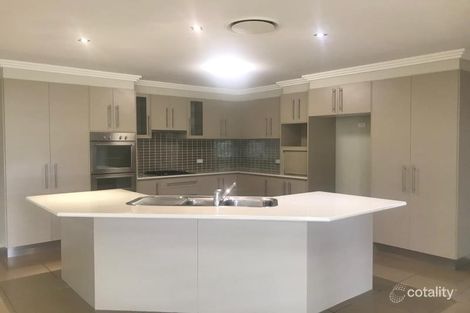 Property photo of 22 Kalinda Place Hillvue NSW 2340
