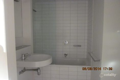 Property photo of 2204/620 Collins Street Melbourne VIC 3000