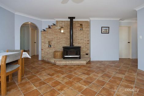 Property photo of 5 Richards Crescent Craigie WA 6025