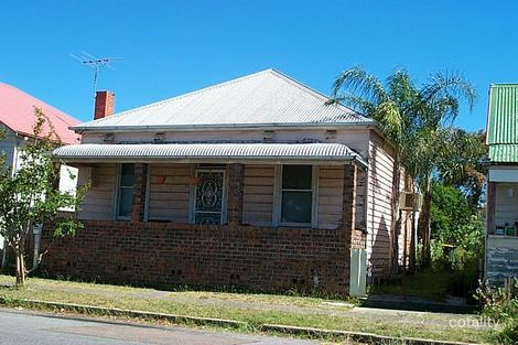 13 Gulliver St, Hamilton, NSW 2303