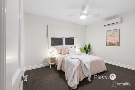 Property photo of 12 Warilda Street Camp Hill QLD 4152