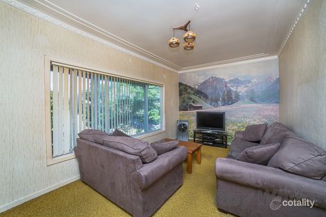 Property photo of 17 Ocean Street Redhead NSW 2290