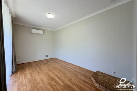 Property photo of 14 Rowe Place Midland WA 6056