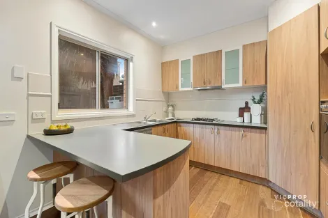 Property photo of 7 Cardwell Court Ferntree Gully VIC 3156