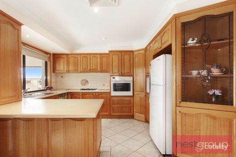 Property photo of 10 Waring Crescent Plumpton NSW 2761