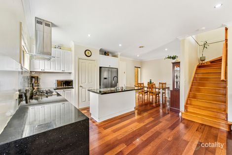 Property photo of 30 Cunningham Chase Burnside Heights VIC 3023