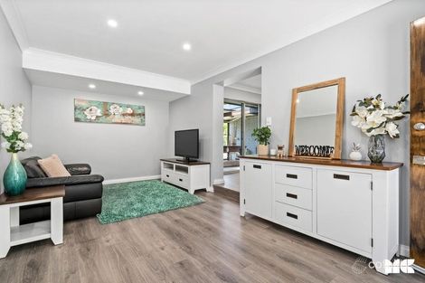 Property photo of 21 Suffolk Drive Morphett Vale SA 5162
