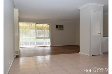 Property photo of 9 Dairyfarm Terrace Hampton Park VIC 3976