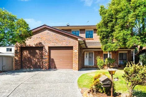 Property photo of 9 Blackmore Place Wetherill Park NSW 2164