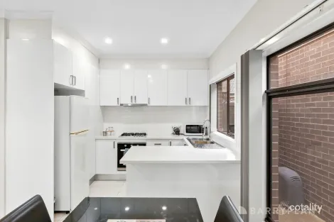 Property photo of 14 Larissa Street Tarneit VIC 3029